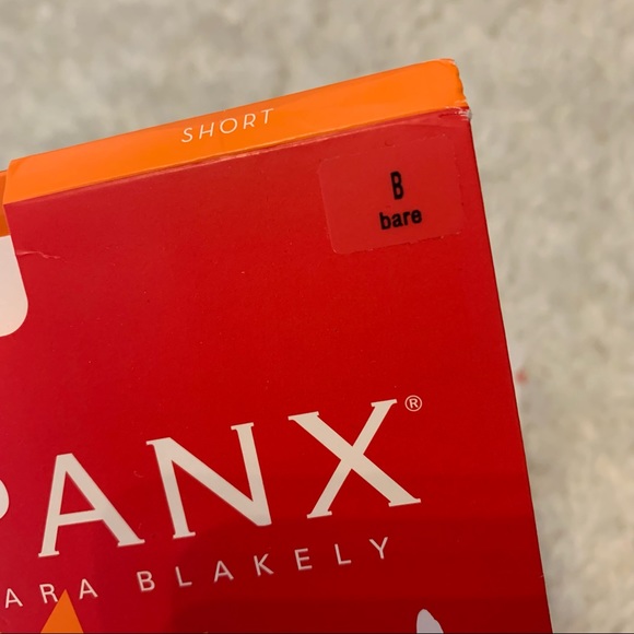 SPANX MAMA maternity short shapewear size B in the color Bare (nude) - Picture 3 of 9